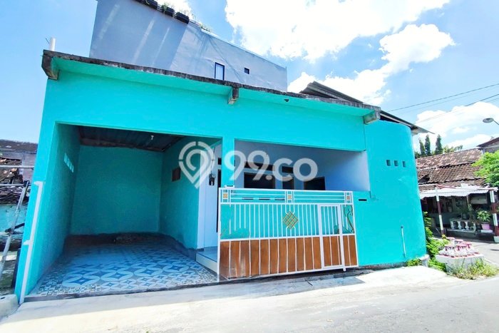 Rumah Siap Huni di Banjarsari, Surakarta, Luas 74m2m² Bangunan 70m2m² Rumah Siap Huni di Banjarsari, Surakarta, Luas 74m2m² Bangunan 70m2m²