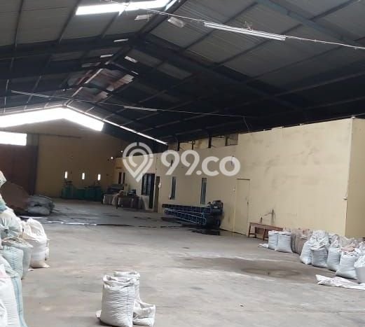 Unit Gudang Paling Strategis di Sukoharjo Sukoharjo dengan LB 2000m2 Unit Gudang Paling Strategis di Sukoharjo Sukoharjo dengan LB 2000m2