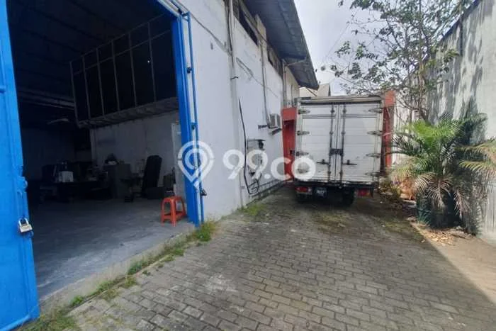 Gudang Dijual di Prime Area Bandung Luas 750m2 Gudang Dijual di Prime Area Bandung Luas 750m2