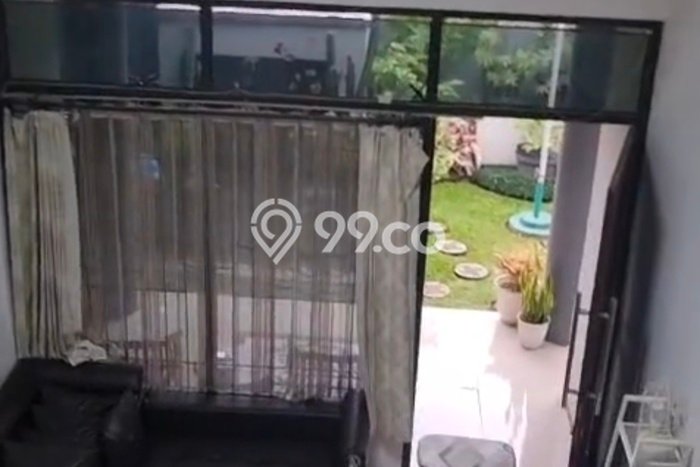 Jual Rumah Eksklusif 2 KT di Cihanjuang, Bandung Jual Rumah Eksklusif 2 KT di Cihanjuang, Bandung