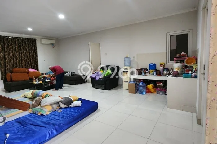 Rumah Luxury Modern Tanpa Renovasi di Kota Wisata Bogor Rumah Luxury Modern Tanpa Renovasi di Kota Wisata Bogor