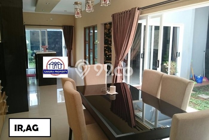 Rumah Elit Modern Tanpa Renovasi di Kota Wisata Bogor Rumah Elit Modern Tanpa Renovasi di Kota Wisata Bogor