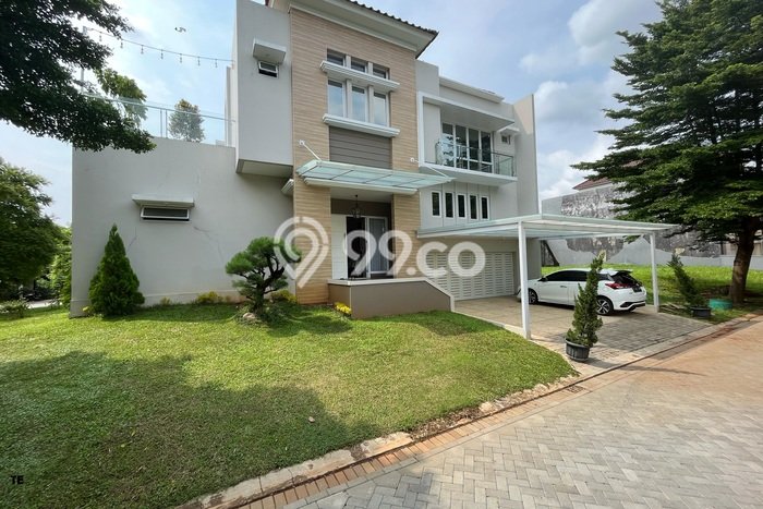 Dijual Rumah Mewah Elegan Dengan View Cantik di Cibubur, Jakarta Timur Dijual Rumah Mewah Elegan Dengan View Cantik di Cibubur, Jakarta Timur