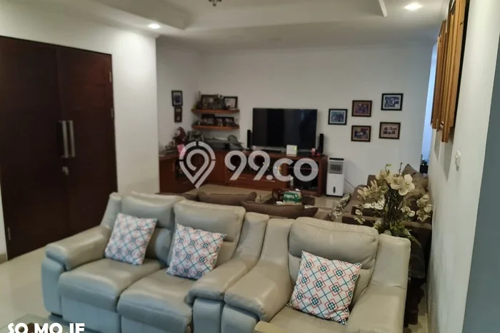 Hunian Elit LB 550m2 Siap Pakai Desain Elegan di Kota Wisata, Bogor Hunian Elit LB 550m2 Siap Pakai Desain Elegan di Kota Wisata, Bogor