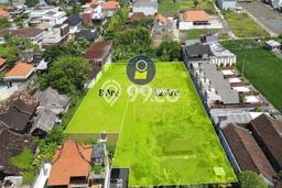 Tanah Disewa Strategis di Badung Luas 2000m2 Tanah Disewa Strategis di Badung Luas 2000m2