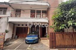 Rumah Mewah Dijual LT 430m2 di Kebayoran Lama, Jakarta Selatan Rumah Mewah Dijual LT 430m2 di Kebayoran Lama, Jakarta Selatan