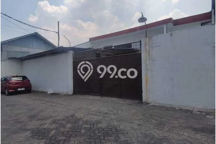 Gudang For Rent Kawasan Kenjeran, Luas 351m2m², Area Bisnis, Akses Utama Gudang For Rent Kawasan Kenjeran, Luas 351m2m², Area Bisnis, Akses Utama