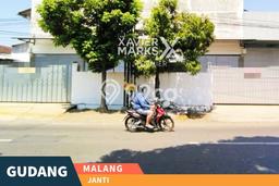 Unit Gudang Disewa Lokasi Sukun, Malang Spesifikasi Luas Bangunan 1000m2 Unit Gudang Disewa Lokasi Sukun, Malang Spesifikasi Luas Bangunan 1000m2