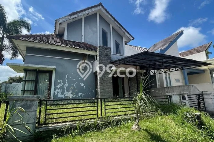 Rumah Minimalis 3 Kamar LT 219m2 di Villa Puncak Tidar Rumah Minimalis 3 Kamar LT 219m2 di Villa Puncak Tidar
