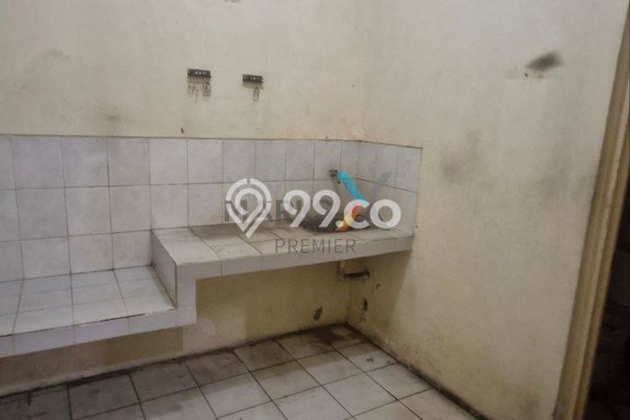 Ruko disewakan lokasi strategis Blimbing Malang 118m2 Ruko disewakan lokasi strategis Blimbing Malang 118m2