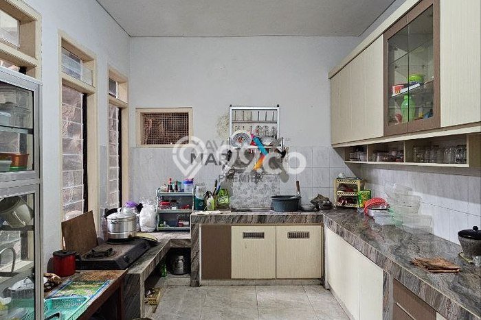 Rumah Kawasan Lowokwaru, LT 180m2m², LB 170m2m² Rumah Kawasan Lowokwaru, LT 180m2m², LB 170m2m²