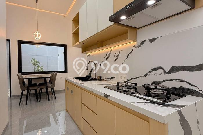 Rumah Strategis Modern Lb 103m2 di Sukun, Malang Rumah Strategis Modern Lb 103m2 di Sukun, Malang
