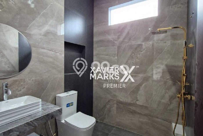 Rumah Luxury Modern Tanpa Renovasi di Araya Malang Rumah Luxury Modern Tanpa Renovasi di Araya Malang