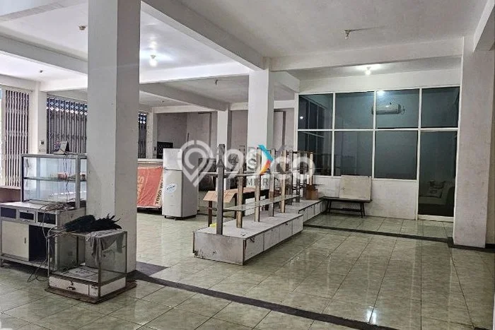 Ruko paling strategis disewakan di Blimbing Malang Ruko paling strategis disewakan di Blimbing Malang
