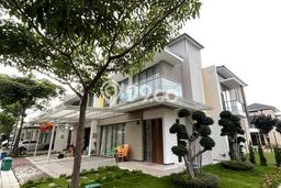 For Sale! Luxury House LT 110m2 Desain Modern di Pantai Indah Kapuk For Sale! Luxury House LT 110m2 Desain Modern di Pantai Indah Kapuk