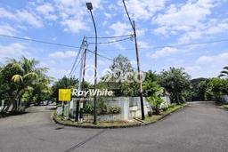 For Sale! Luxury House LT 460m2 Desain Modern di Tanjung Barat For Sale! Luxury House LT 460m2 Desain Modern di Tanjung Barat