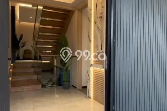 Dijual Rumah Premium dengan Fasilitas Sekitar Lengkap di Sawangan, Depok Dijual Rumah Premium dengan Fasilitas Sekitar Lengkap di Sawangan, Depok