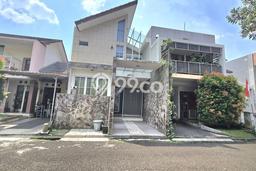 Jual Rumah Eksklusif 3 KT di Bintaro, Tangerang Selatan Jual Rumah Eksklusif 3 KT di Bintaro, Tangerang Selatan
