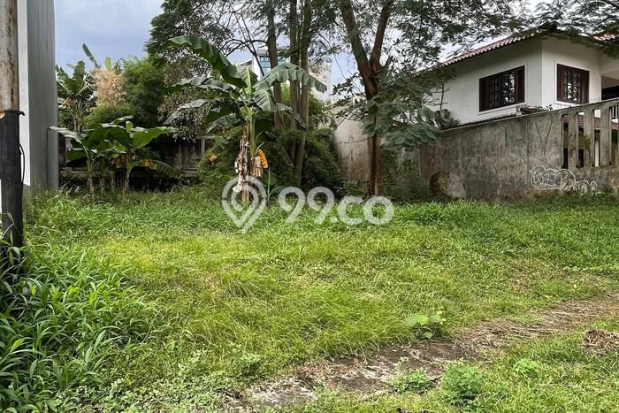 Lahan Dijual Lokasi Strategis di Tangerang Selatan dengan Luas 373m2 Lahan Dijual Lokasi Strategis di Tangerang Selatan dengan Luas 373m2