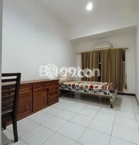Sewa cepat hunian minimalis lokasi strategis 3 Kamar di Sukolilo, Surabaya Sewa cepat hunian minimalis lokasi strategis 3 Kamar di Sukolilo, Surabaya