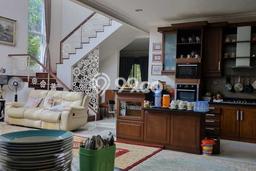 For Sale! Luxury House LT 500m2 Desain Modern di BSD Foresta For Sale! Luxury House LT 500m2 Desain Modern di BSD Foresta