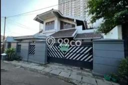 Rumah Elit LB 300m2 Siap Pakai Desain Elegan di Menteng Dalam, Jakarta Selatan Rumah Elit LB 300m2 Siap Pakai Desain Elegan di Menteng Dalam, Jakarta Selatan