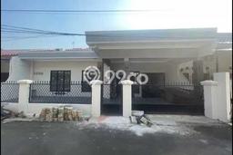 Jual Rumah Eksklusif 4 KT di Jatiwaringin, Bekasi Jual Rumah Eksklusif 4 KT di Jatiwaringin, Bekasi