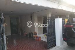 Rumah Elit Modern Tanpa Renovasi di Rawamangun Jakarta Timur Rumah Elit Modern Tanpa Renovasi di Rawamangun Jakarta Timur