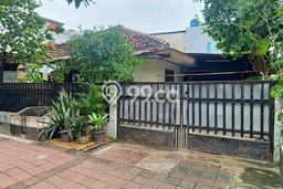 Rumah Luxury Modern Tanpa Renovasi di Rawamangun Jakarta Timur Rumah Luxury Modern Tanpa Renovasi di Rawamangun Jakarta Timur