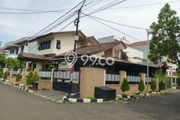 Rumah Elit Modern Siap Huni di Pondok Kelapa Jakarta Timur Rumah Elit Modern Siap Huni di Pondok Kelapa Jakarta Timur