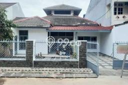 Rumah Minimalis 2 Kamar LT 240m2 di Jatiwaringin Rumah Minimalis 2 Kamar LT 240m2 di Jatiwaringin
