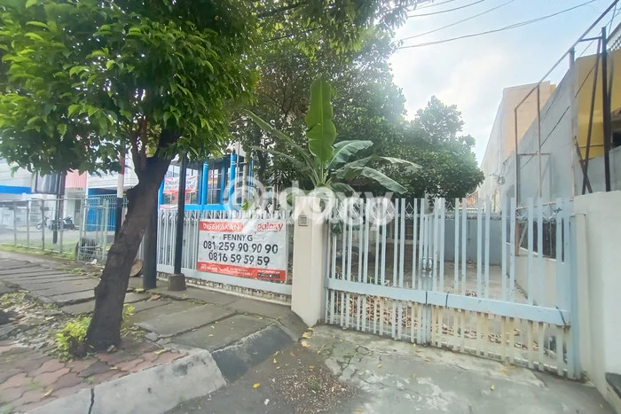 Lokasi terbaik! Rumah siap pakai dikontrakkan di Gubeng LB 118m2 Lokasi terbaik! Rumah siap pakai dikontrakkan di Gubeng LB 118m2
