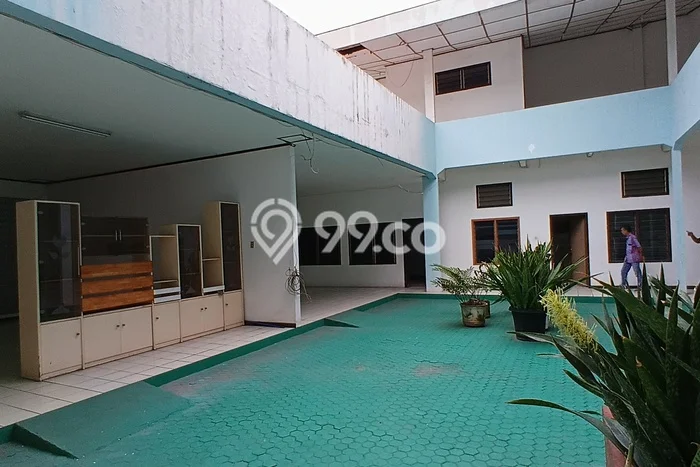 Disewakan Segera Rumah Kondisi Baik di Kawasan Genteng, Surabaya Disewakan Segera Rumah Kondisi Baik di Kawasan Genteng, Surabaya
