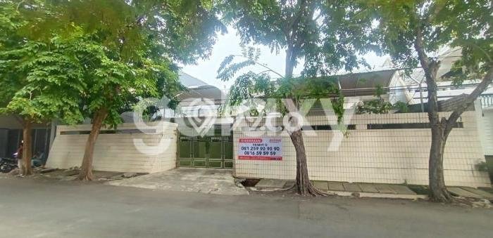 Disewakan Segera Rumah Kondisi Bagus di Area Genteng, Surabaya Disewakan Segera Rumah Kondisi Bagus di Area Genteng, Surabaya