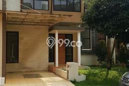 For Sale Hunian Rumah Terawat 3 KT di Bintaro, Tangerang Selatan For Sale Hunian Rumah Terawat 3 KT di Bintaro, Tangerang Selatan