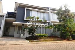 Ready to Use! Luxury House LT 120m2 Desain Elegan di Bintaro Ready to Use! Luxury House LT 120m2 Desain Elegan di Bintaro