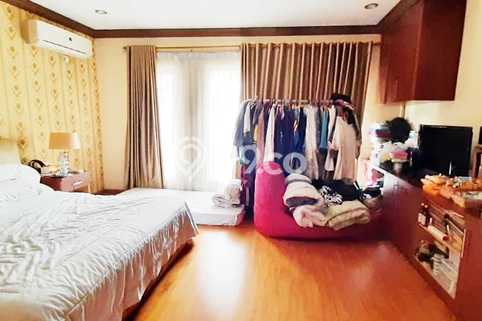 Rumah Elit Modern Tanpa Renovasi di Bintaro Tangerang Selatan Rumah Elit Modern Tanpa Renovasi di Bintaro Tangerang Selatan