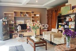 Rumah Luxury Modern Siap Huni di Bintaro Tangerang Selatan Rumah Luxury Modern Siap Huni di Bintaro Tangerang Selatan
