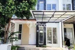 For Sale Hunian Rumah Nyaman 3 KT di Bintaro, Tangerang Selatan For Sale Hunian Rumah Nyaman 3 KT di Bintaro, Tangerang Selatan