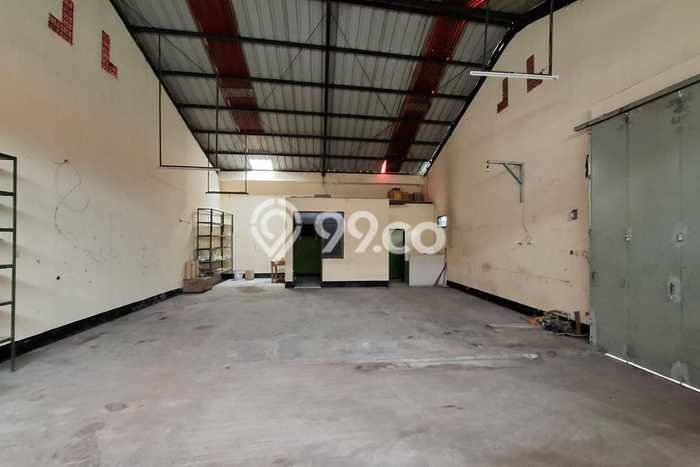 AREA BISNIS! Gudang Kawasan Pasteur, Luas 140m², Mainroad, Strategis AREA BISNIS! Gudang Kawasan Pasteur, Luas 140m², Mainroad, Strategis