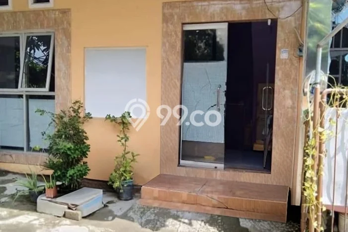 Unit Komersial Dijual di Gayungan Surabaya 180m2 Unit Komersial Dijual di Gayungan Surabaya 180m2