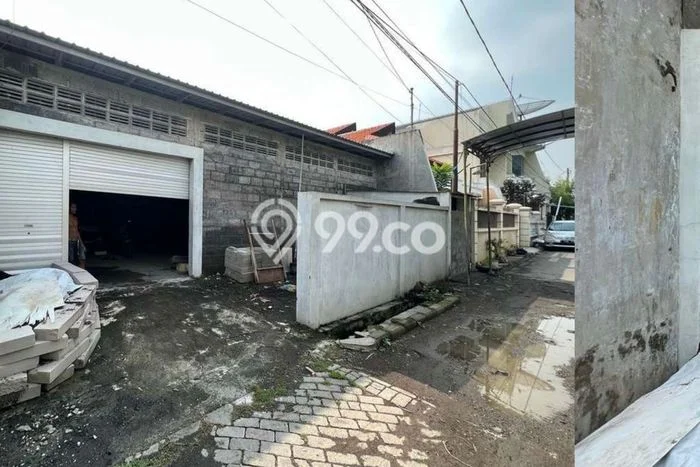 Unit Gudang disewakan di Tambaksari Surabaya dengan LT 270m2 / LB 225m2 Unit Gudang disewakan di Tambaksari Surabaya dengan LT 270m2 / LB 225m2