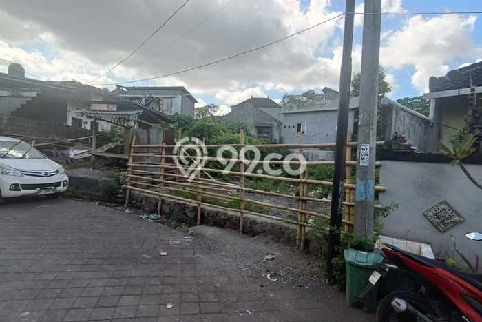 Tanah Disewa Strategis di Badung Luas 180m2 Tanah Disewa Strategis di Badung Luas 180m2