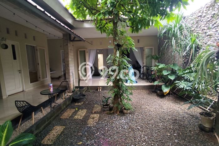 Rumah Mewah LB 220m2 Siap Huni Desain Elegan di Jati Asih, Bekasi Rumah Mewah LB 220m2 Siap Huni Desain Elegan di Jati Asih, Bekasi