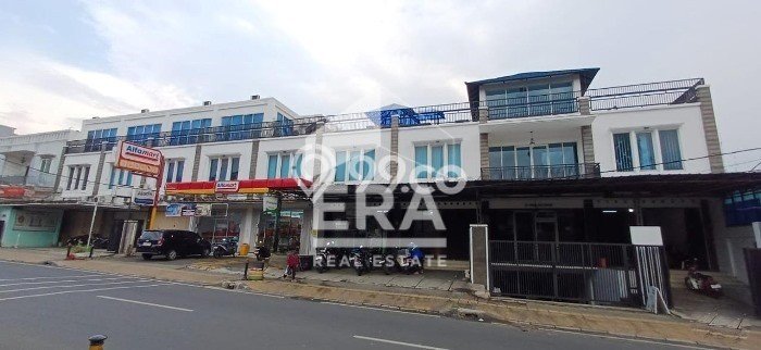 AREA BISNIS! Ruko di Duren Sawit, Luas 1615m², Mainroad, Ramai AREA BISNIS! Ruko di Duren Sawit, Luas 1615m², Mainroad, Ramai