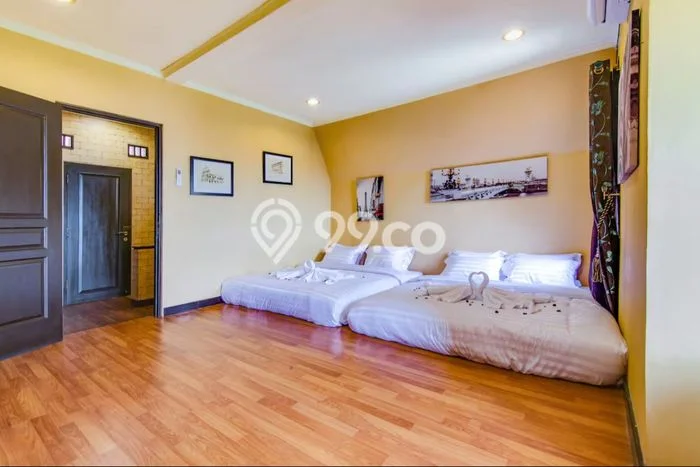 PELUANG INVESTASI! Vila di , Luas 400m2m², Prospek Menjanjikan PELUANG INVESTASI! Vila di , Luas 400m2m², Prospek Menjanjikan