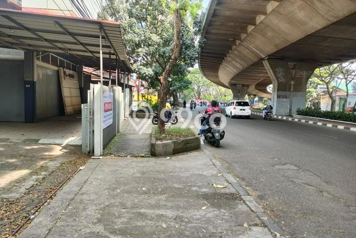 Komersial Disewa di Bandung dengan LB 600m2 Area Komersial Ramai Komersial Disewa di Bandung dengan LB 600m2 Area Komersial Ramai