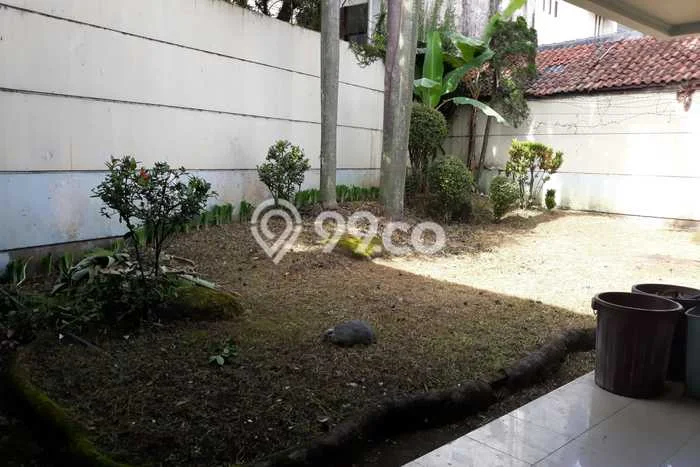Rumah sewa siap pakai 6 KT di Sumurbandung, Bandung Rumah sewa siap pakai 6 KT di Sumurbandung, Bandung