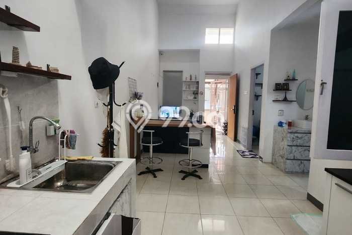 Jual Rumah Eksklusif 2 KT di Bandung Barat, Bandung Jual Rumah Eksklusif 2 KT di Bandung Barat, Bandung