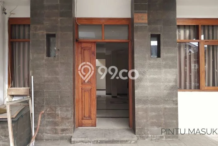 Disewakan! Rumah 4 Kamar Tidur &
3 Kamar Mandi di Pasir Luyu, Bandung Disewakan! Rumah 4 Kamar Tidur &
3 Kamar Mandi di Pasir Luyu, Bandung
